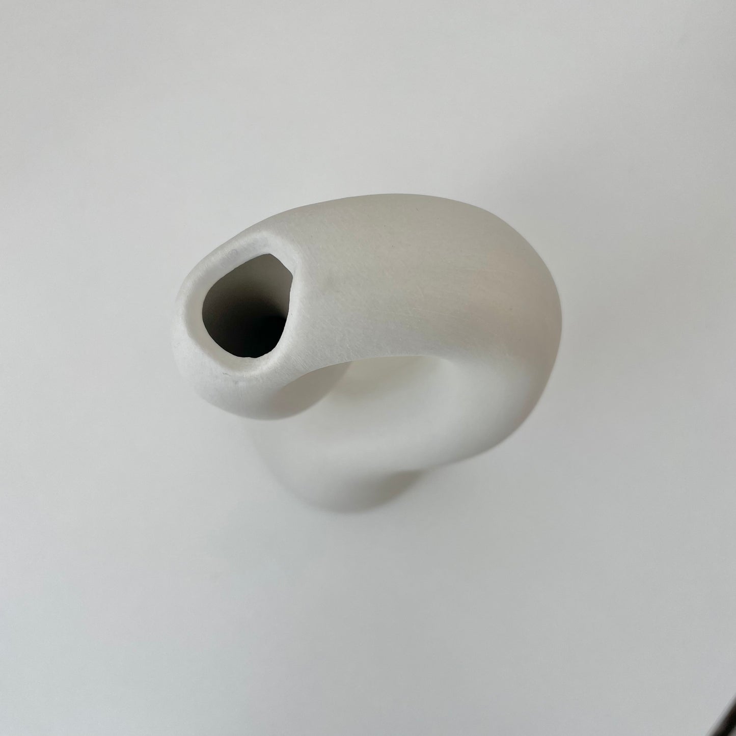 韓国インテリア　セラミックフラワーベース　花瓶